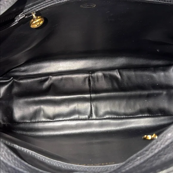 Authentic Chanel Triple CC Black/Gold Caviar Leather Chanel Shoulder Bag. - Picture 5 of 17